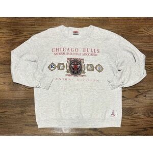 Vintage Chicago Bulls NBA Distressed Crewneck Sweater Nutmeg Men's Sz XL Grey